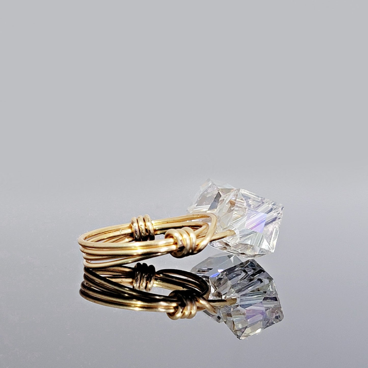 GOLD CRYSTAL RING