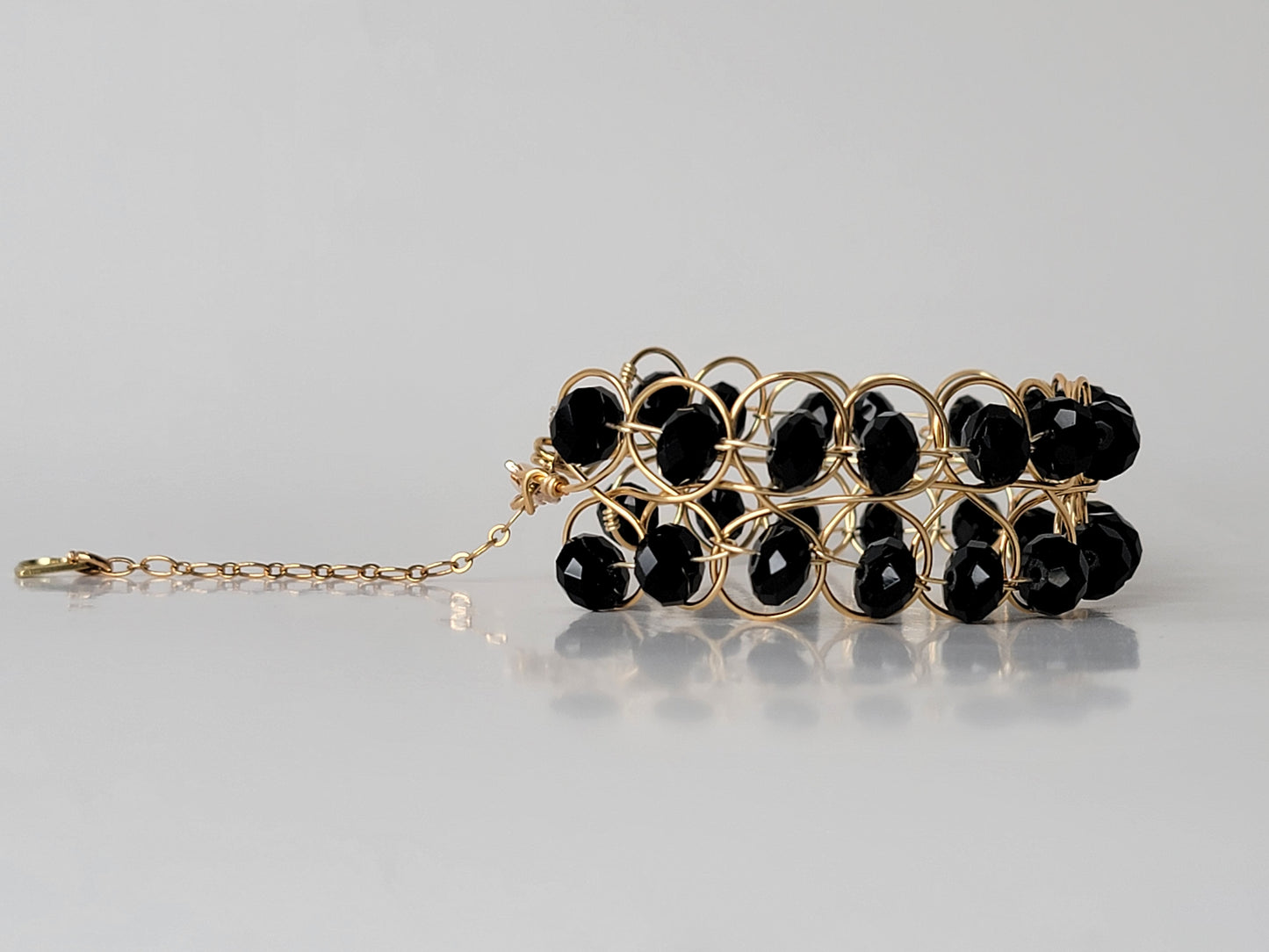 ONYX CRYSTAL BRACELET